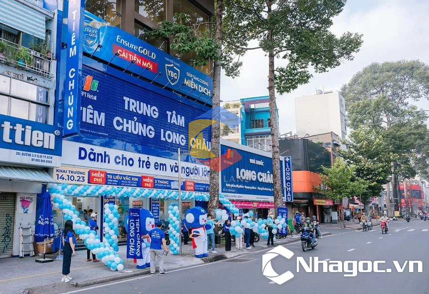 Mở chuỗi vắc xin cũng “thần tốc” như mở nhà thuốc: FPT Long Châu chưa đầy 1 năm đã vượt mốc 50 trung tâm tiêm chủng
